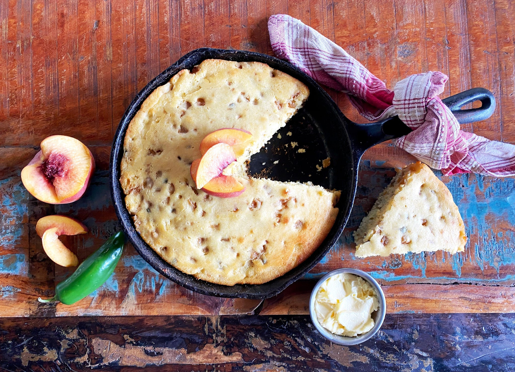 Rustic Peach & Jalapeño Cornbread